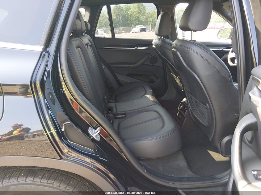 2018 BMW X1 xDrive28I VIN: WBXHT3C37J5F90595 Lot: 45453861