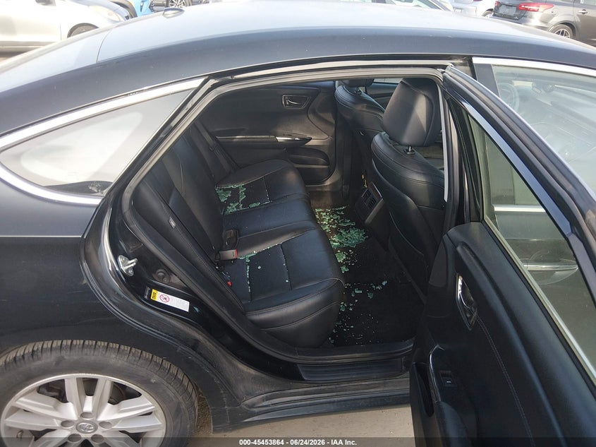 2015 TOYOTA AVALON auction photo 8