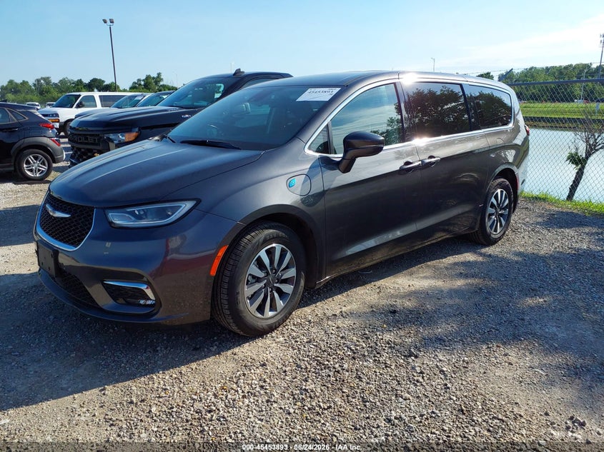 Vin: 2c4rc1l79nr238729, lot: 45952006, chrysler pacifica hybrid touring l 20222