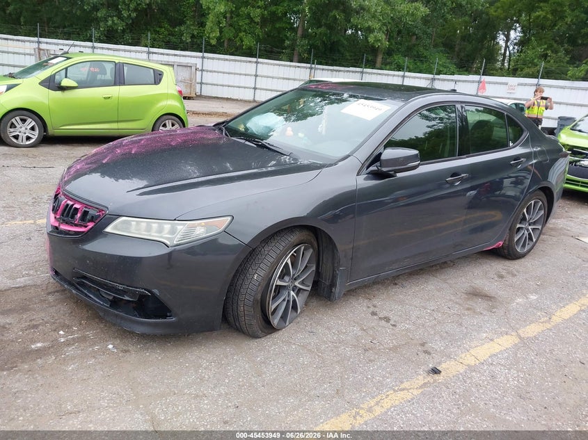 2015 ACURA TLX auction photo 2