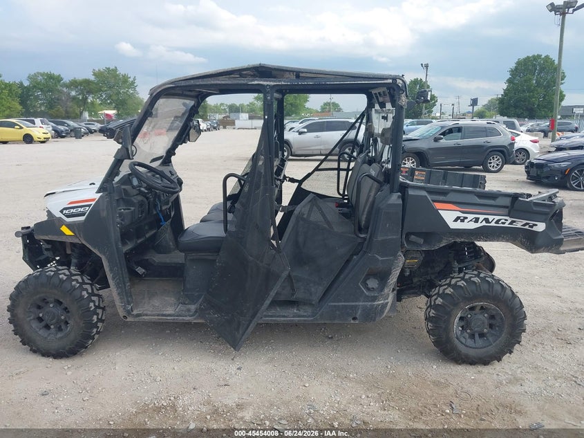 2024 Polaris Ranger Crew 1000 Premium VIN: 4XAT6E99XR8458404 Lot: 45454008