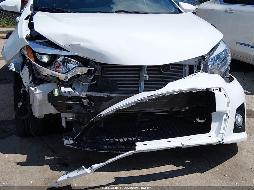 2014 TOYOTA COROLLA auction photo 6