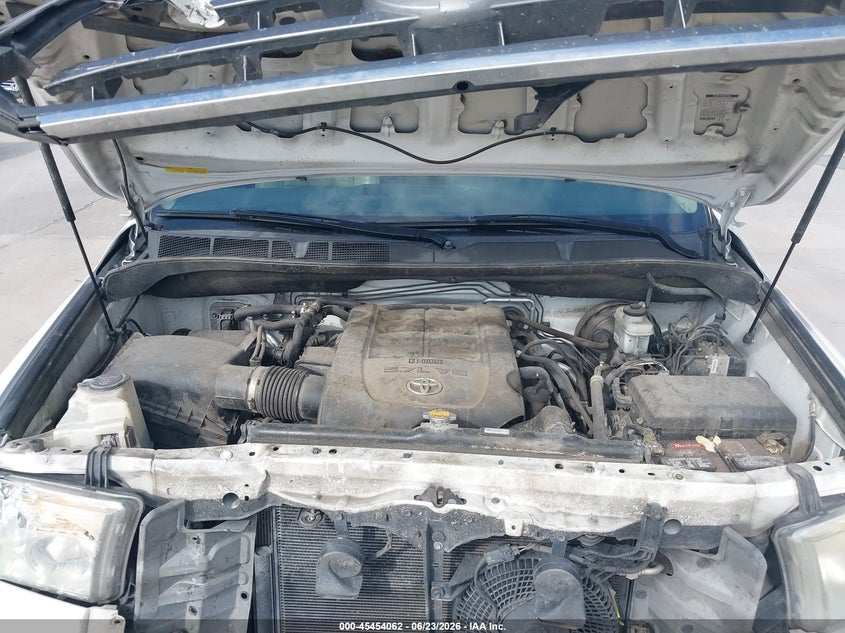 2016 Toyota Sequoia Sr5 5.7L V8 VIN: 5TDZY5G1XGS061097 Lot: 45454062