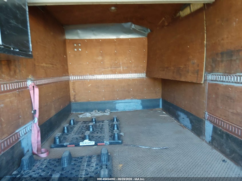1992 Isuzu Npr VIN: JALC4B1K4N7002621 Lot: 45454092