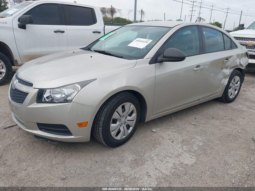 2014 Chevrolet Cruze Ls Auto 1G1PA5SH1E7290350 photo 1
