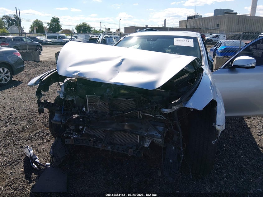 2015 INFINITI Q70 auction photo 6