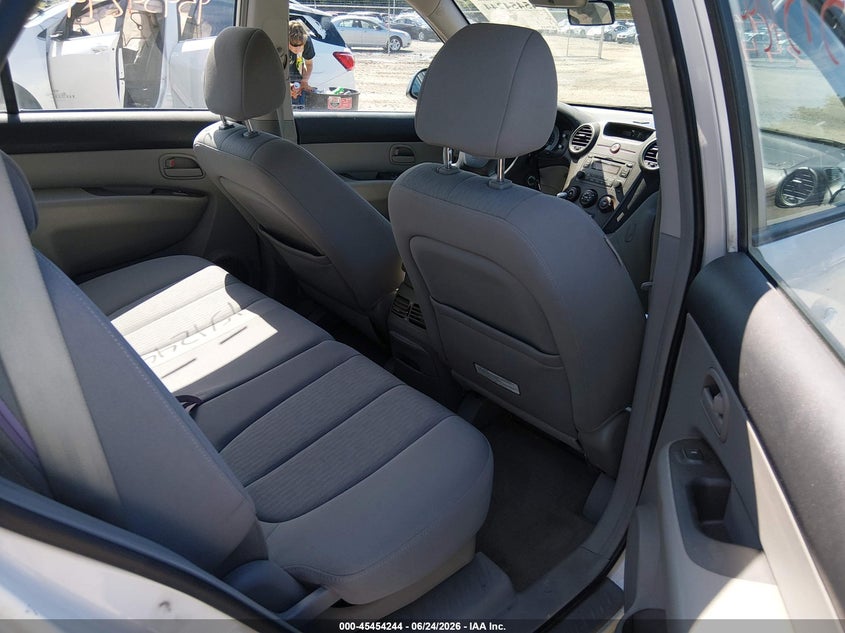 2007 Kia Rondo Lx VIN: KNAFG525477024537 Lot: 45454244