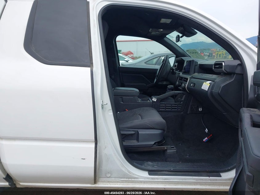 2024 TOYOTA TACOMA auction photo 5