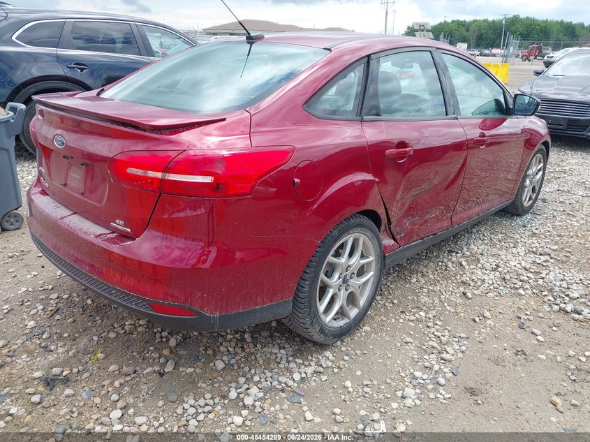 Vin: 1fadp3f20fl346330, lot: 45952402, ford focus se 20154