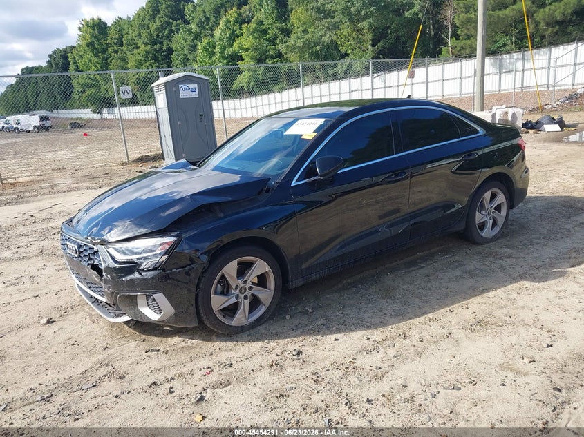 Vin: wauaudgy5pa144107, lot: 45952404, audi a3 premium 40 tfsi front-wheel drive s tronic 20232