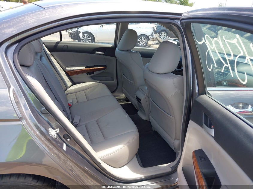 2011 HONDA ACCORD auction photo 8