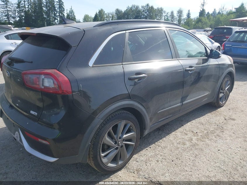 AtlanticExpress - Kia Niro