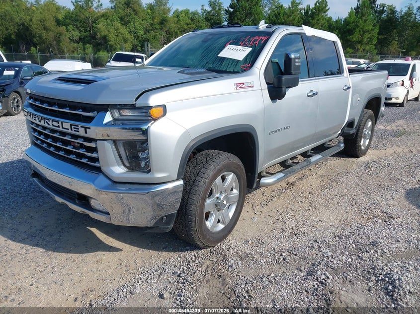 2020 CHEVROLET SILVERADO 2500HD auction photo 2