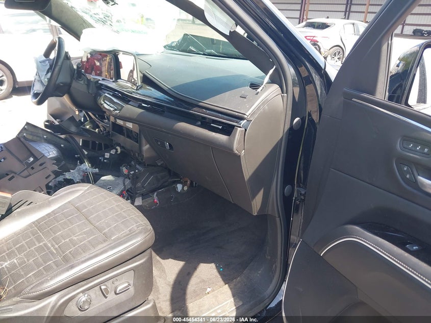2023 CADILLAC ESCALADE ESV auction photo 5