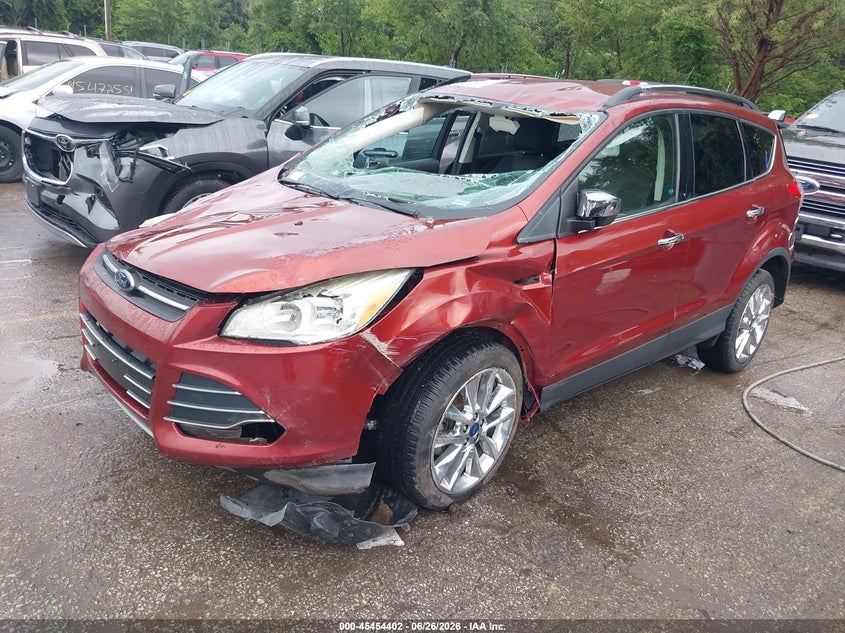 Vin: 1fmcu0gx6fua42044, lot: 45952515, ford escape se 20152