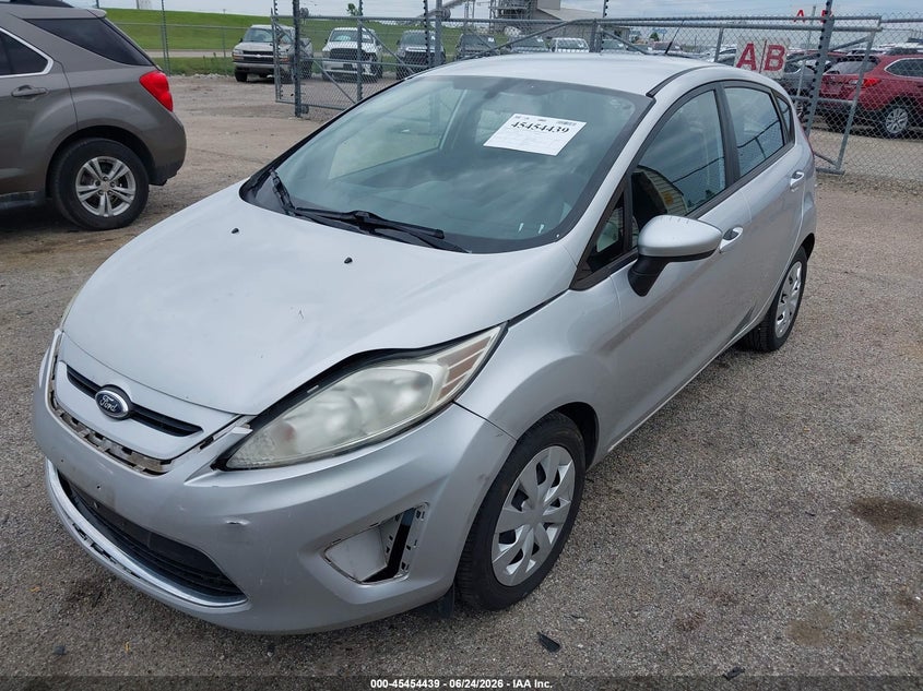 Vin: 3fadp4ej5cm207903, lot: 45952549, ford fiesta se 20122