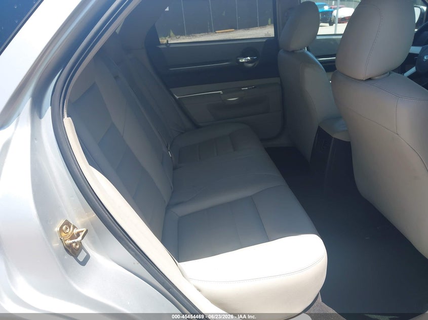 2006 DODGE MAGNUM auction photo 8