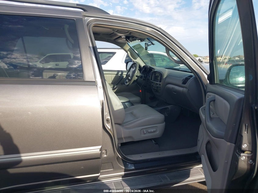 AtlanticExpress - Toyota Sequoia