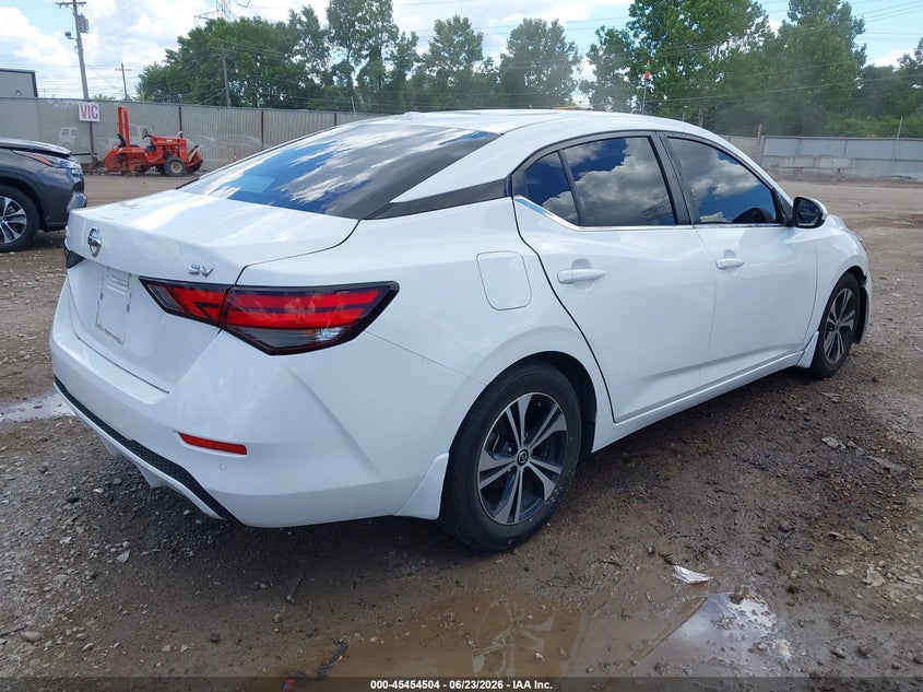 2021 NISSAN SENTRA auction photo 4