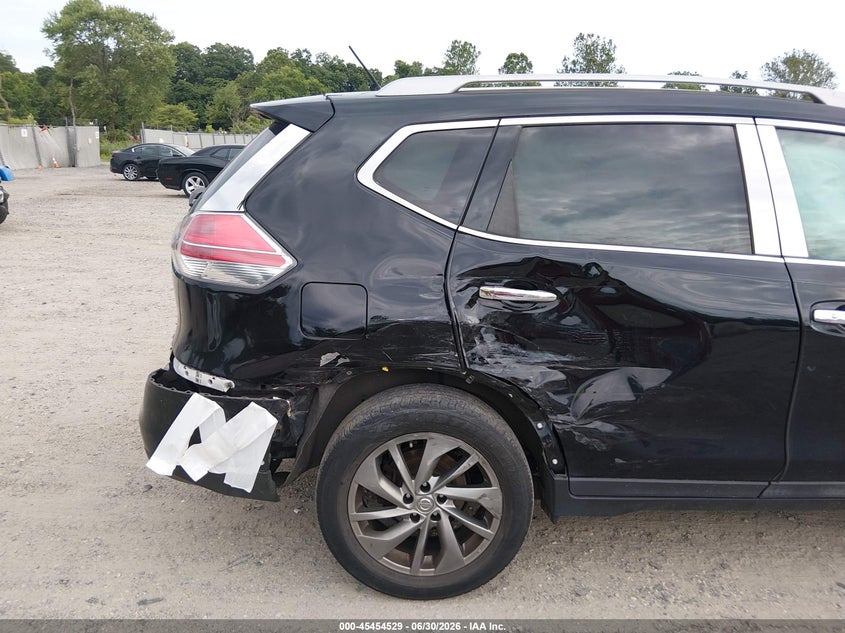 2015 NISSAN ROGUE auction photo 6