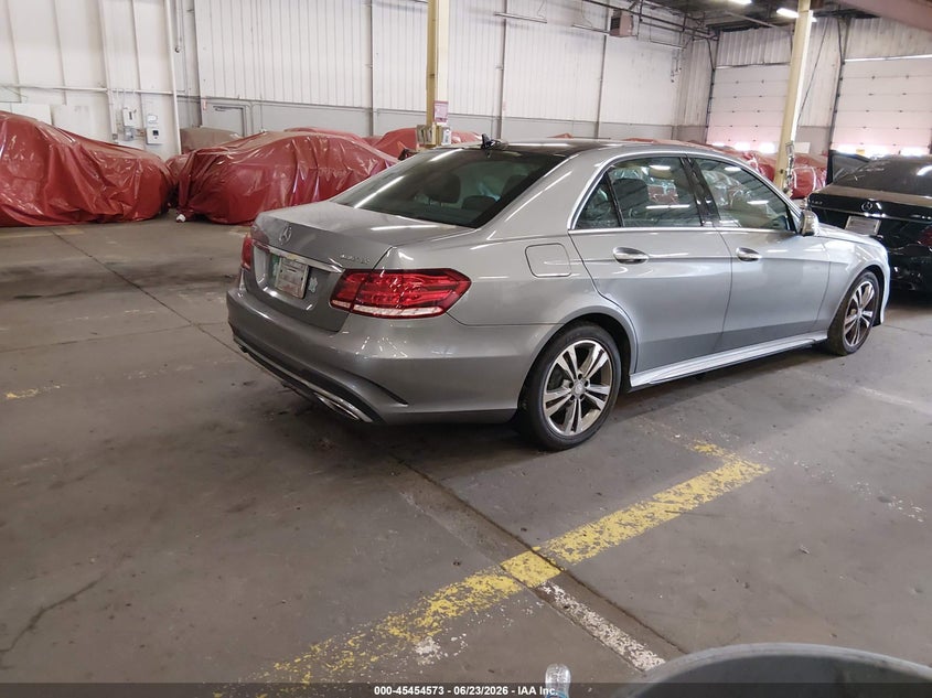 MERCEDES-BENZ E 250 BLUETEC - zdjęcie 4