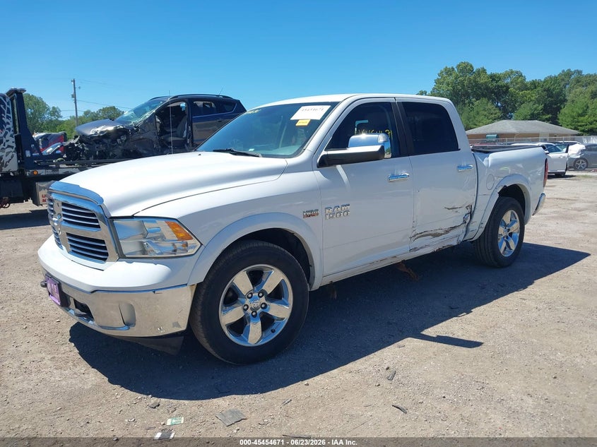 Vin: 1c6rr7lt6fs548181, lot: 45952784, ram 1500 slt 20152