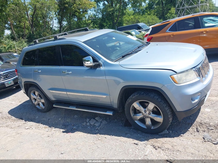 2012 JEEP GRAND CHEROKEE SPORT UTILITY VEHICLE 5.7L V-8 VVT, 360HP