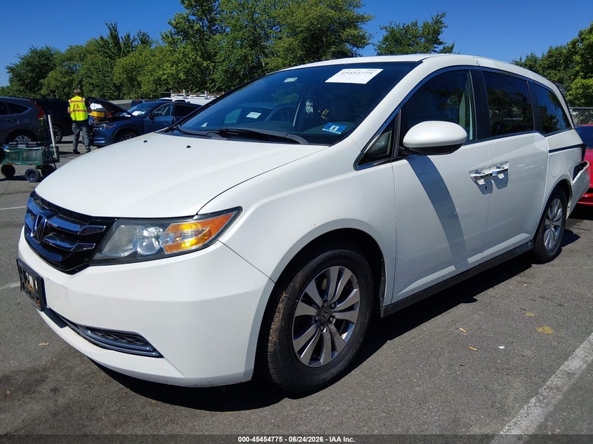 2014 HONDA ODYSSEY auction photo 2