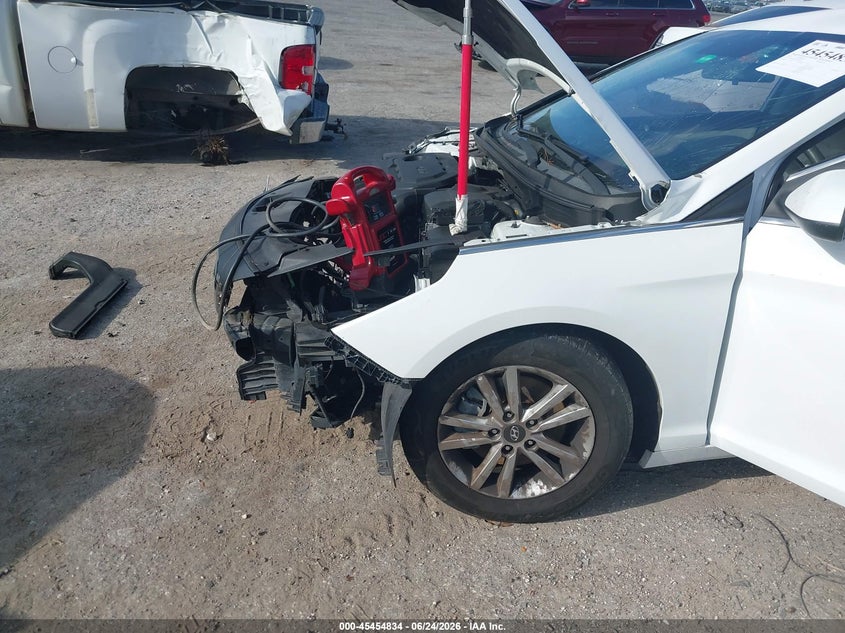 2015 HYUNDAI SONATA SEDAN 2.4L I-4 DI, DOHC, VVT, 185HP