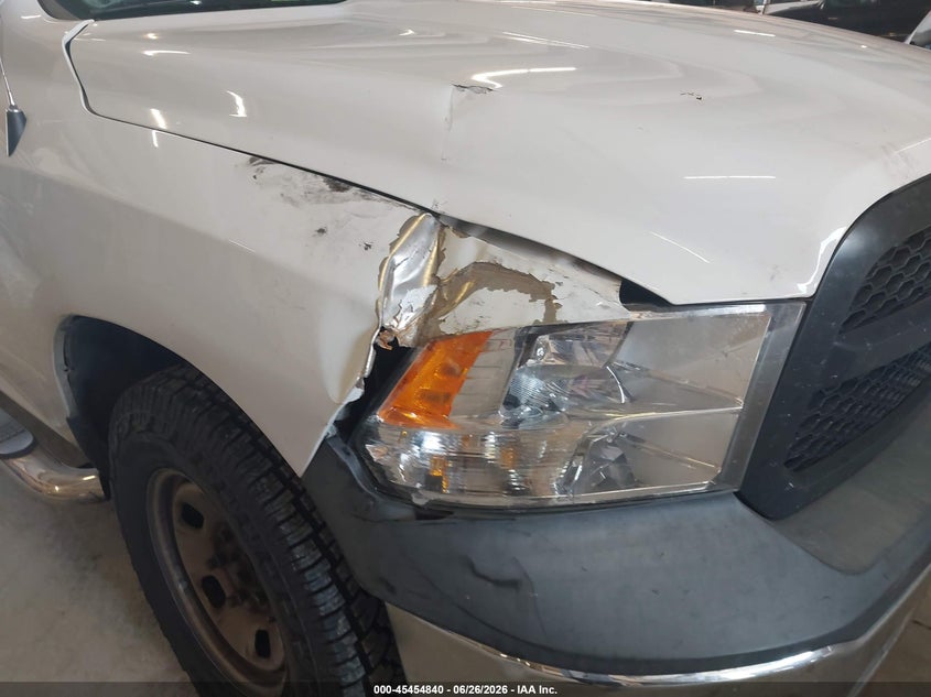 RAM 1500 CLASSIC 2019 VIN 1C6RR6FG1KS642844