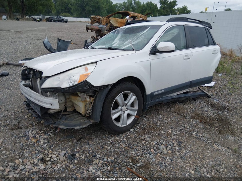 Vin: 4s4brbhc1b3347679, lot: 45952967, subaru outback 2.5i premium 20112