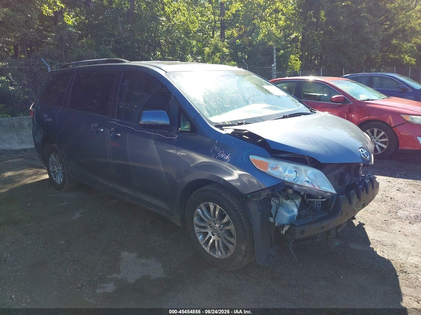 2016 Toyota Sienna Xle Premium 7 Passenger