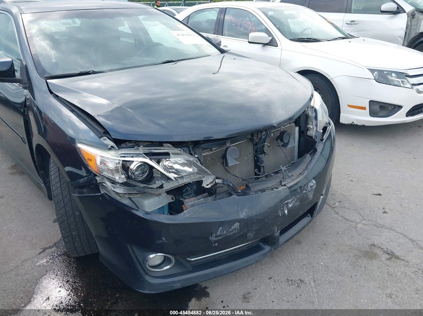 2014 TOYOTA CAMRY auction photo 6