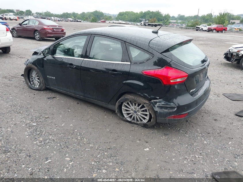 Vin: 1fadp3r46hl316328, lot: 45953010, ford focus electric 20173