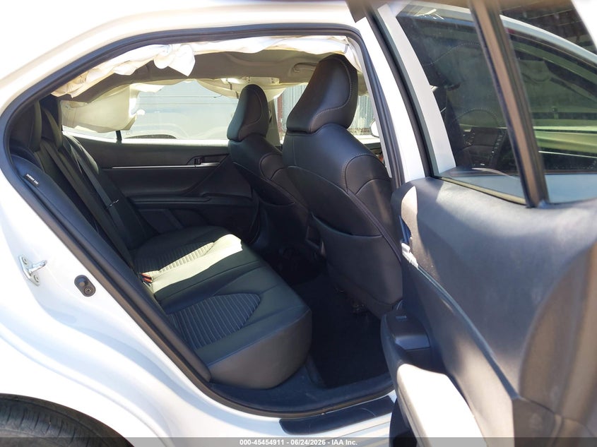 2023 TOYOTA CAMRY auction photo 8