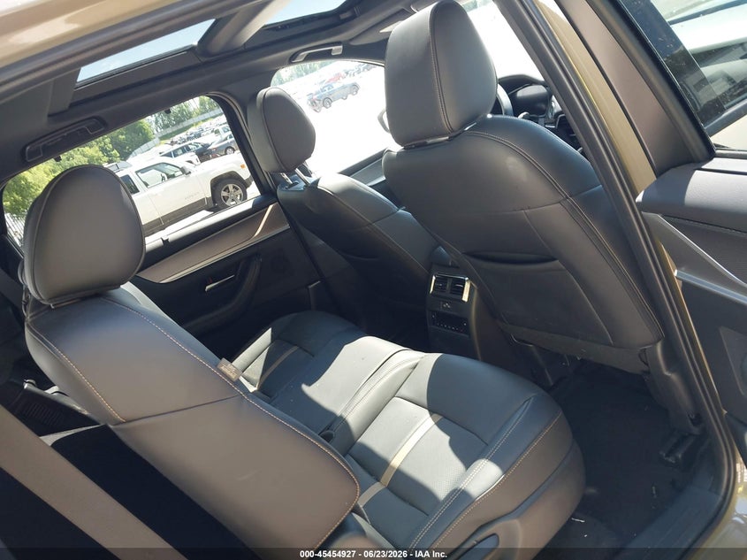 2025 Mazda Cx-70 3.3 Turbo S Premium VIN: JM3KJDHC7S1104839 Lot: 45454927