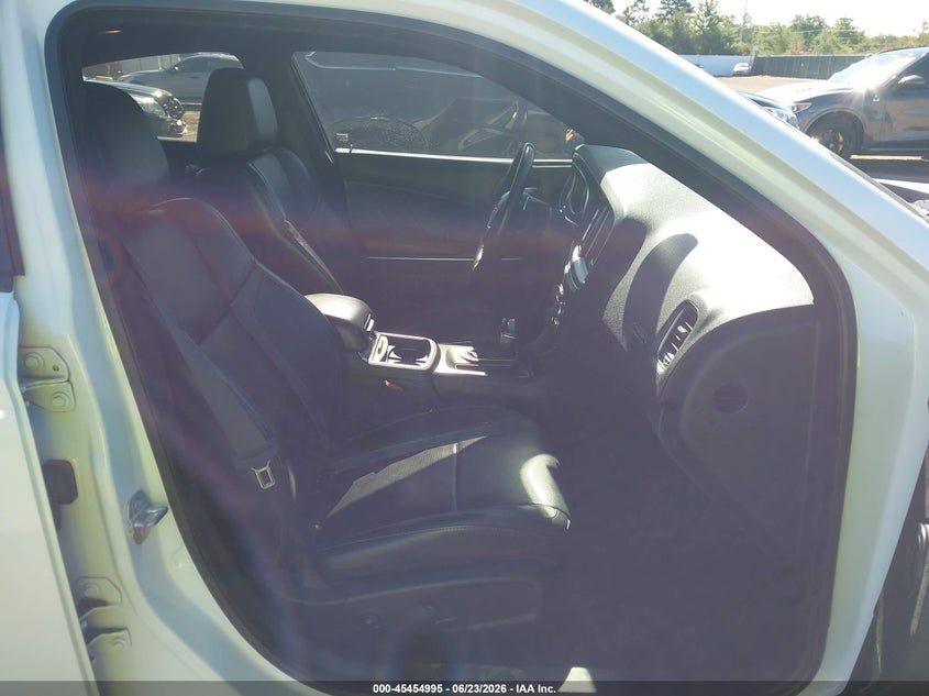 2016 DODGE CHARGER auction photo 5
