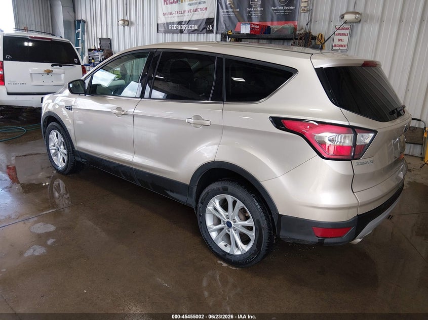 Vin: 1fmcu9gd1hue18503, lot: 45953115, ford escape se 20173