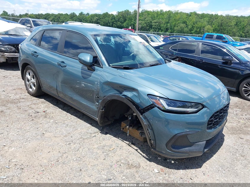 2025 Honda HR-V  (VIN: 3CZRZ1H3XSM748704)