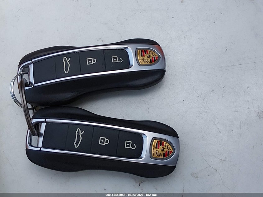 2022 Porsche 911 Gt3/Gt3 W/Touring Package VIN: WP0AC2A98NS271176 Lot: 45455048