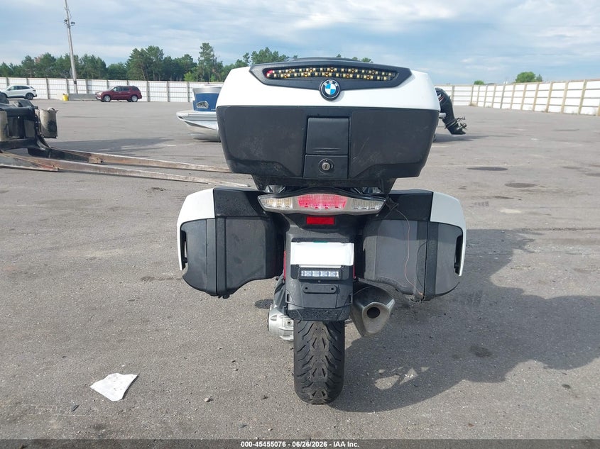 2019 BMW R 1250 Rt VIN: WB10J6308KZG33453 Lot: 45455076