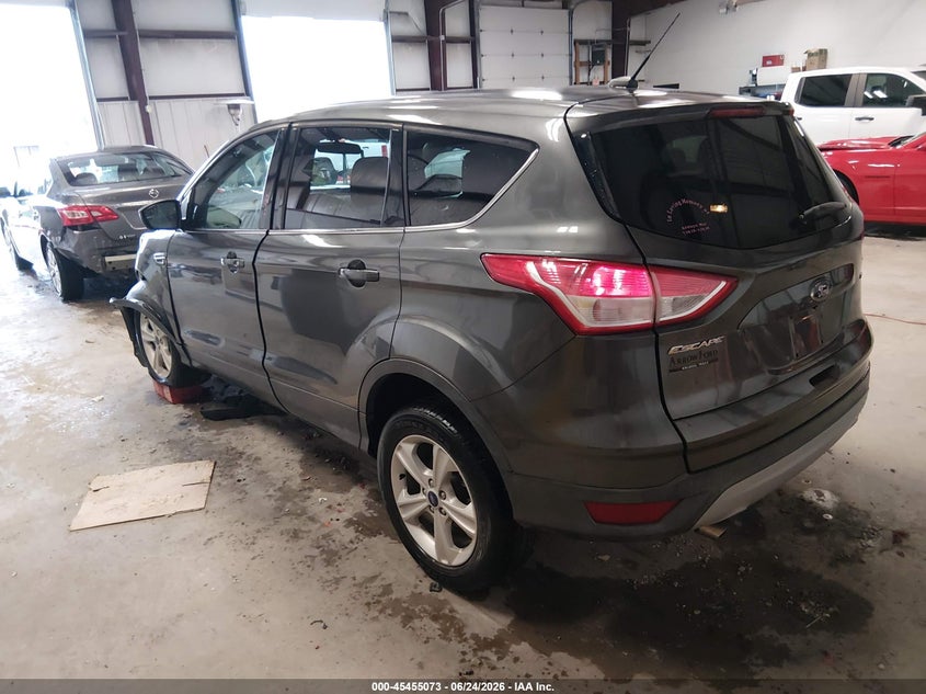 Vin: 1fmcu0g75fua42066, lot: 45953188, ford escape se 20153