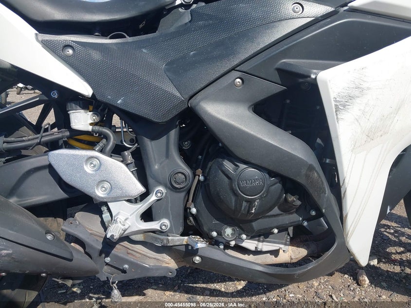 2017 Yamaha Yzfr3 A VIN: MH3RH15Y7HK002852 Lot: 45455098