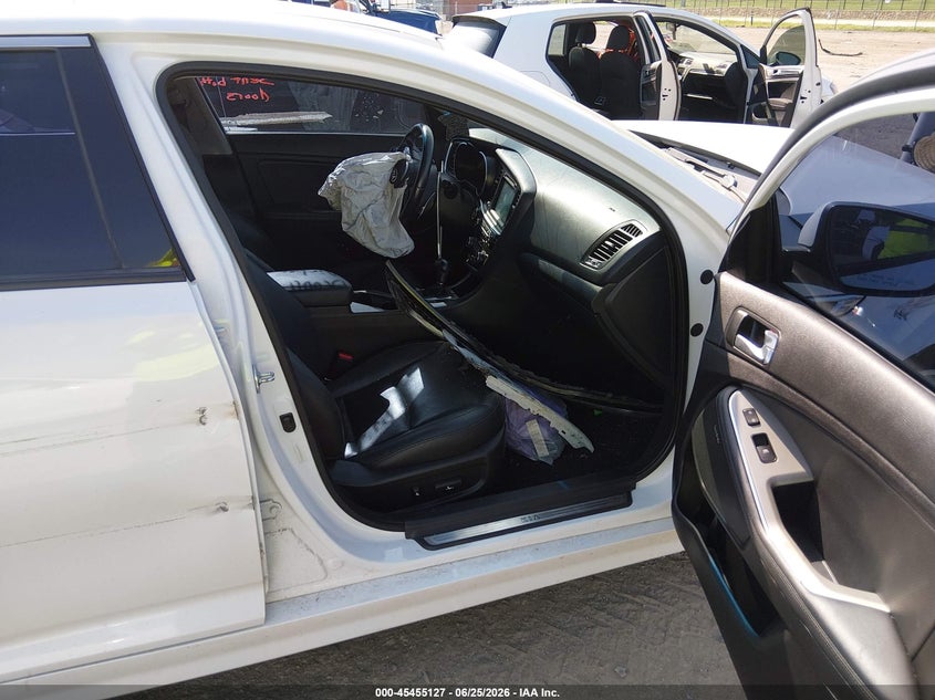 2015 KIA OPTIMA auction photo 5