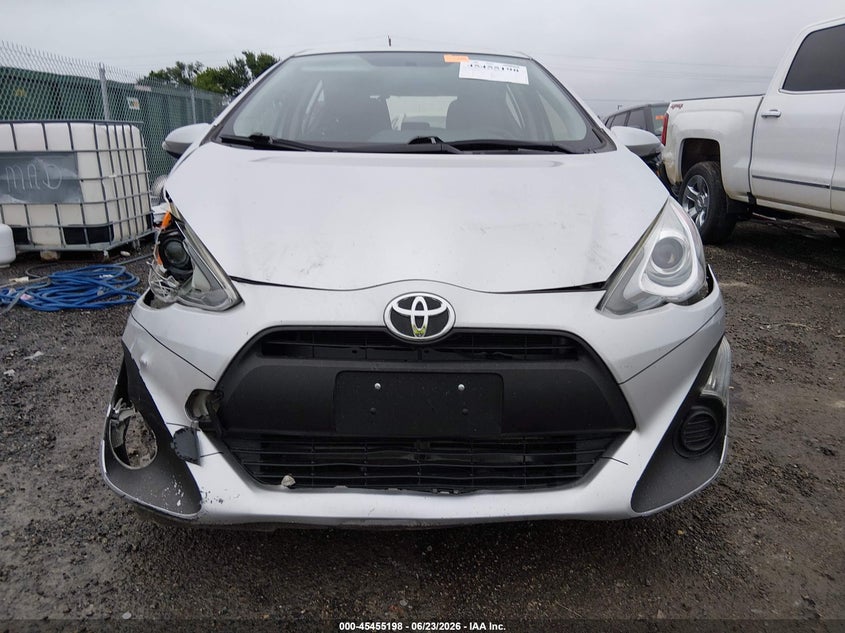 2015 Toyota Prius C Three VIN: JTDKDTB38F1584382 Lot: 45455198