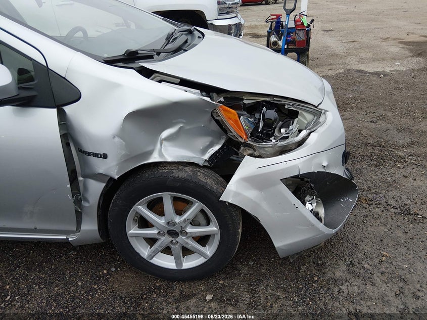 2015 Toyota Prius C Three VIN: JTDKDTB38F1584382 Lot: 45455198