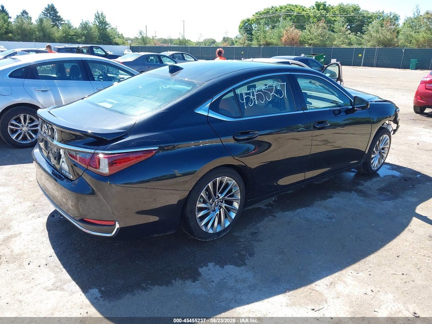 Vin: 58aea1c16pu031175, lot: 45953350, lexus es 300h luxury 20234