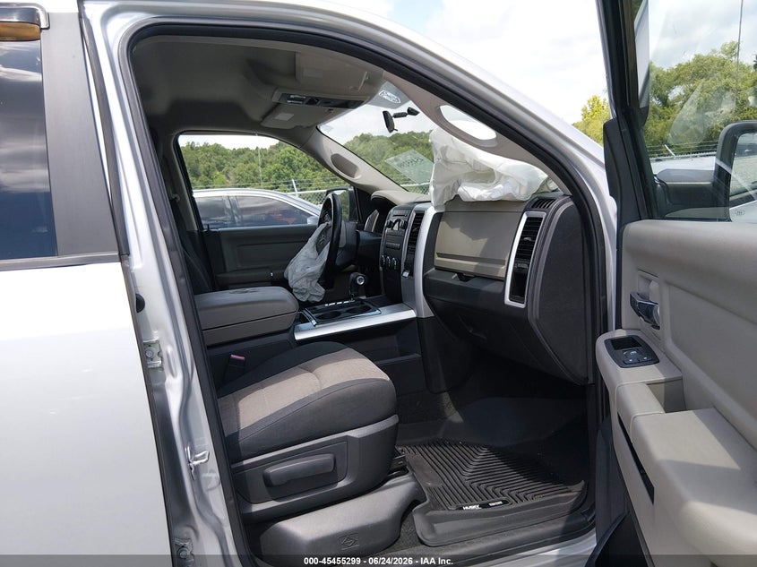 2012 RAM 1500 auction photo 5