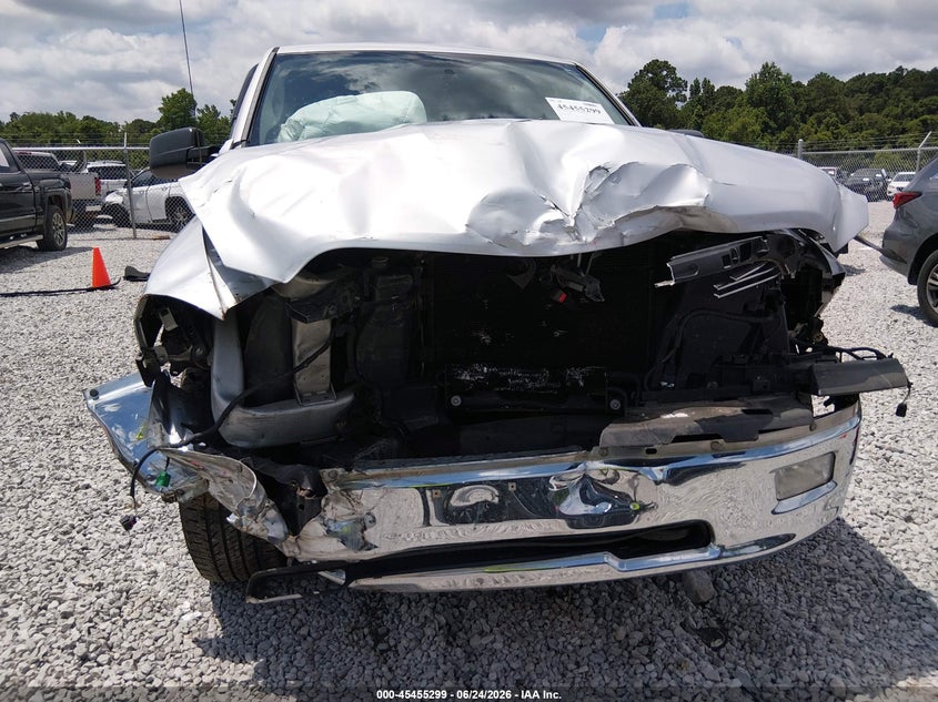 2012 RAM 1500 auction photo 6