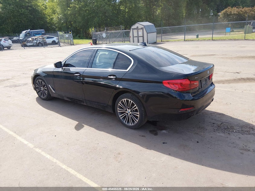 2017 BMW 540I auction photo 3